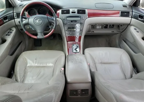 JTHBF30G220082255